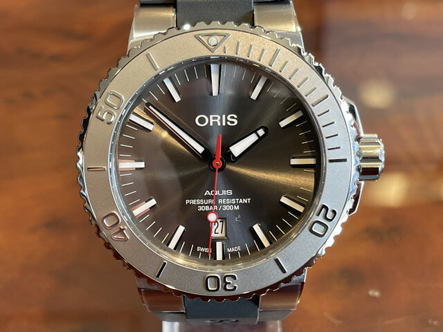 オリス 時計 アクイス デイト レリーフ 腕時計 Oris Aquis date Relief 0173377304153-0742463EB 送料無料 正規輸入品 グレー文字盤 グレーラバーストラップ 【日本沈没 小栗旬さん着用時計】