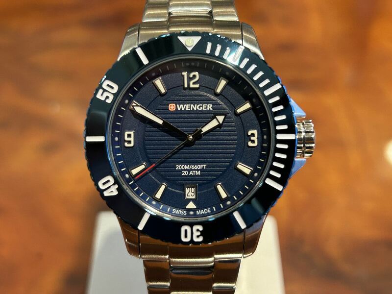 ウェンガー WENGER 腕時計 Seaforce small シーフォース スモール レディース 35mm ネイビーブルー文字盤 01.0621.111 クォーツ 国内正..