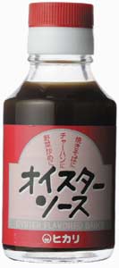 広島産カキを使用したカキエキスと、いか魚醤の濃厚な旨み ■広島産の新鮮なカキを使用したエキスがベース ■いかと食塩だけで1年間じっくりと熟成醗酵させた魚醤使用 【原材料】カキエキス[カキ(広島県)、食塩]、粗糖、醤油、食塩(シママース)、本みりん、有機馬鈴薯でん粉、魚醤(いか、食塩)、有機レモン 【開封前賞味期間】常温で1年6ヶ月 【調理法・使用方法】 野菜炒め、チャーハン、焼そば、煮込みなどの中華料理の隠し味として 【栄養成分表示】100g(当たり) エネルギー 80kcal／タンパク質 2.7g／脂質 0g／炭水化物 17.3g／食塩相当量 15.2g焼きそば・チャーハン・野菜炒めに