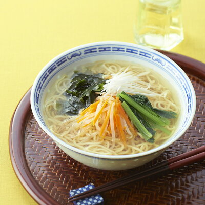 有機家 無添加ラーメン・生ラーメン(しお)284g(うち麺110g×2)2食分●オーサワジャパン★本醸造醤油使用★マクロビオテック食品★国内産小麦粉★動物性原料不使用★化学調味料不使用★放射能検査済食品★クール冷蔵便配送 画像2