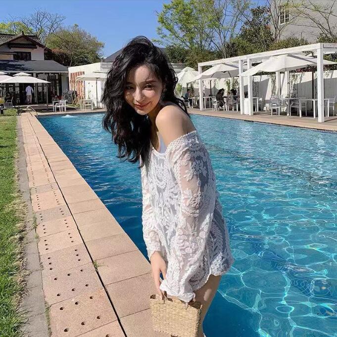 送料無料 上着 バレオ 可愛い おしゃれ トップス 韓国風 水着 長袖 レディース フリーサイズ 体型カバー 袖あり 女性用水着 ブラウス 海 ママ 温泉 婦人 大人 着痩せ 女子 シンプル 日焼け防止 水泳 水遊び 温泉 海水浴 練習用 20代 30代 40代 ブラック ホワイト 杏色