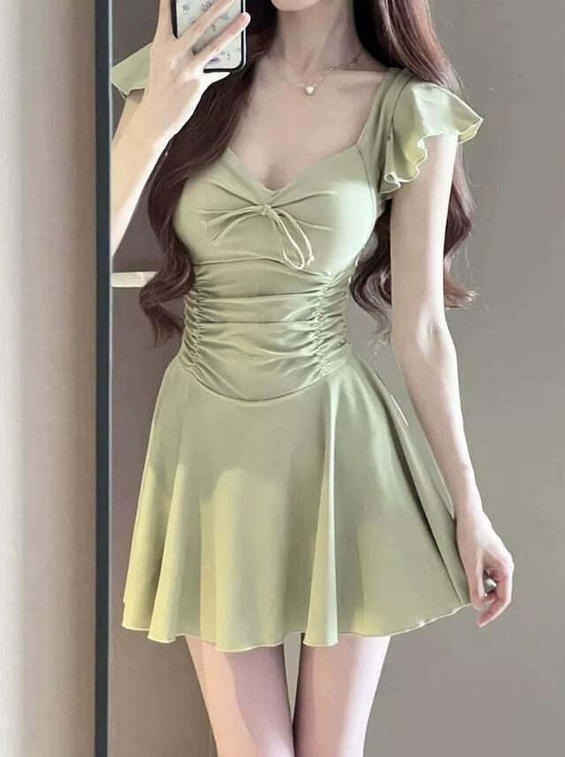 水着 韓国風 女性用水着 オールインワン 美胸 送料無料 パッド付き 日焼け防止 ビキニ 小胸 レディース ミズギ 大きサイズ みずぎ 海水浴 練習用 タンキニ ママ 体型カバー 温泉 背中見せ ミセス 可愛い S M L XL 婦人 着痩せ シンプル 海 20代 30代 40代