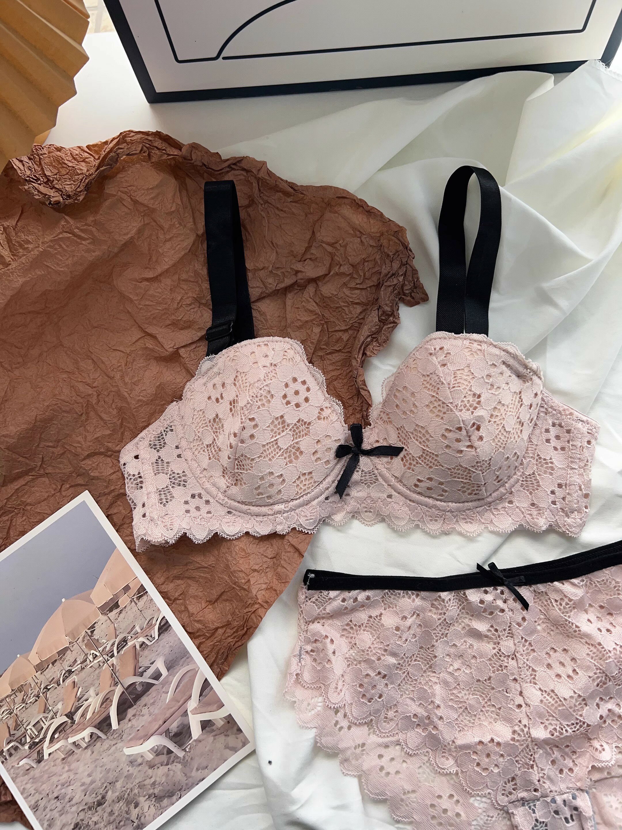 セクシー 2点セット ショーツセット ブラジャー レースブラセット 超盛りブラ ブラセット 送料無料 ランジェリー 谷間ブラ セットアップ 小胸 ブラ ショーツ 勝負下着 上下セット ブラ&ショーツ セット 薄手 bra set ワイヤーあり 学生 可愛い 少女 通気性 女性 デート 軽い