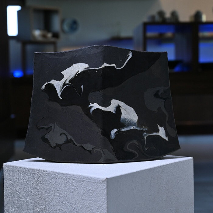 【共箱付】彩墨流花器 -赤黒-(JS-628) 作家「瀬津純司」 [2]