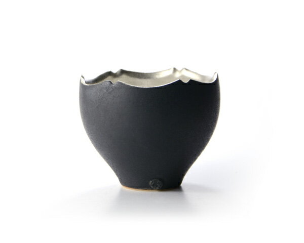 和食器　黒釉銀彩輪花小湯呑　作家「木下和美」のサムネイル