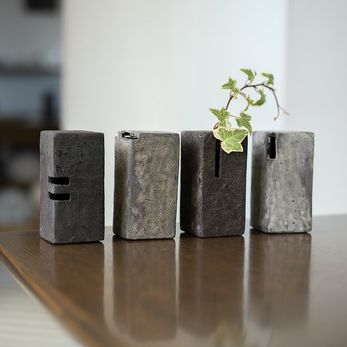 黒土花器 (KT-255)　作家「竹内紘三」のサムネイル