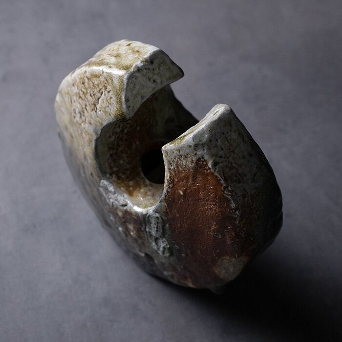 共箱付 | 伊賀まどか花器「小」（MA-376) 　作家「新学」