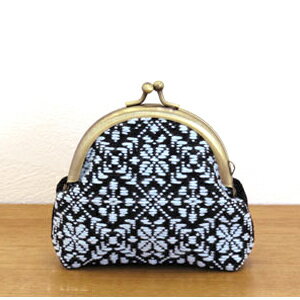 刺しゅうキット 『こぎんキット がま口ポーチ 丸型 (黒) こぎん37』 Olympus オリムパス