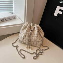 【送料無料】クロス ボディバッグ 普段使い レディース ハイエンド 小さい バッグ 秋冬 レトロ シングル ショルダー 脇下 バケット バッグ