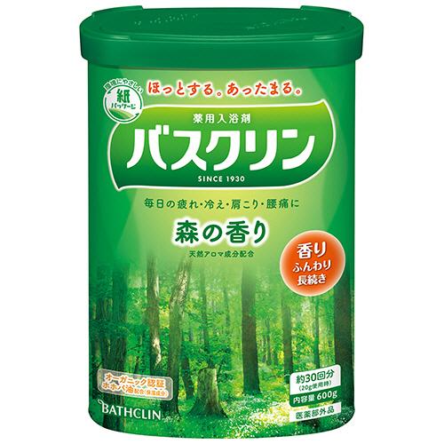 癒される森の香りで気分ほぐれる 製品名 バスクリン 森の香り 香り 森の香り 湯色 ウッディグリーンの湯（透明タイプ） 容量 600g（約30回分） 分類 医薬部外品（販売名：BCプレミアムA-M） 効能 疲労回復、冷え症、肩のこり、腰痛、神経痛、リウマチ、痔、荒れ性、あせも、しっしん、にきび、ひび、 しもやけ、あかぎれ、うちみ、くじき