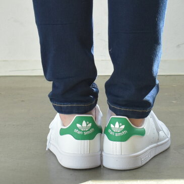 【全品対象★50円引きクーポン】アディダス スニーカー スタンスミス レディース ADIDAS ORIGINALS STAN SMITH J M20605 オリジナルス ローカット グリーン 白 ホワイト 緑 グリーン シンプル ブランド トレフォイル 靴 おしゃれ 定番 人気|sn-ktu sale|