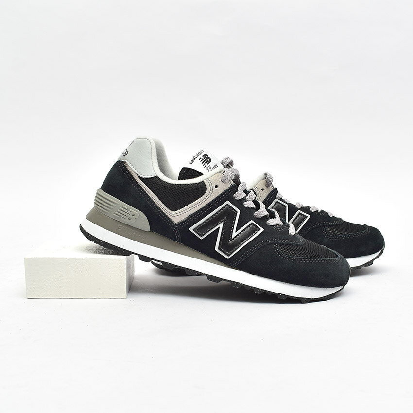 ニューバランス 574 スニーカー レディース WL574EVB new balance ブラック ワイズB ウイズB スエード 天然皮革 レザー 靴 シューズ シンプル ブランド 人気 定番 通勤 通学 歩きやすい クッション グリップ カジュアル シンプル
