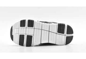 【100円引きCP★対象】ナイキ ダイナモフリー PS NIKE スニーカー キッズ ベビー ジュニア 子供 ブラック 黒 ホワイト 白 DYNAMO FREE PS 343738 男の子 女の子 スリッポン 履きやすい 紐なし 公園 通園 軽量 歩きやすい おしゃれ 履き心地|sn-ktu sale kd-fku|