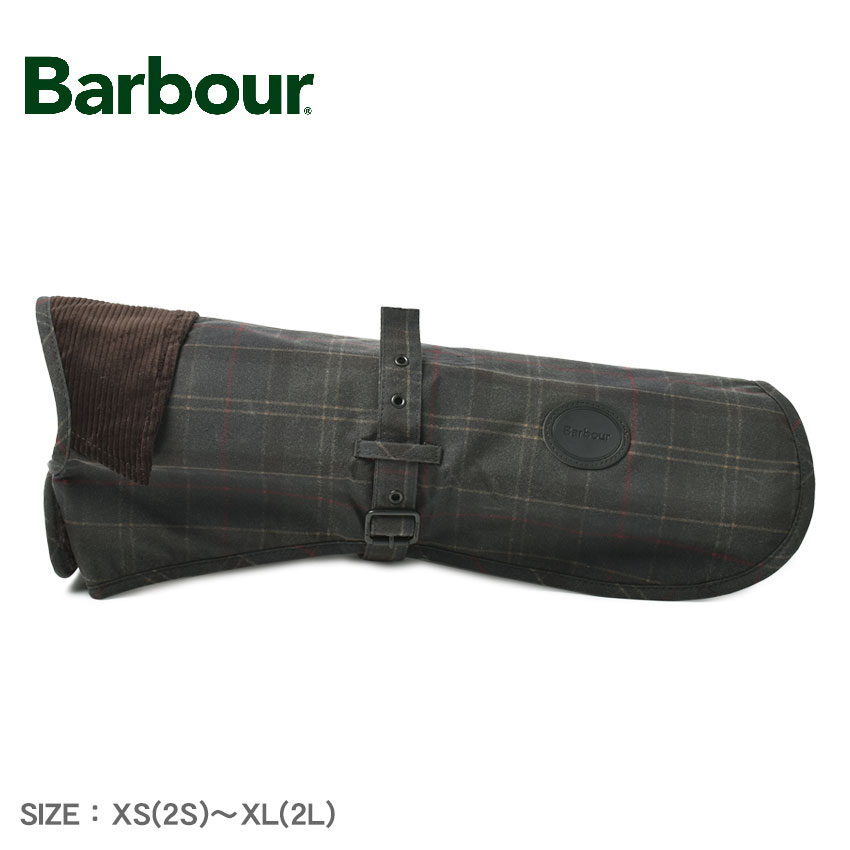 《アイテム名》 バブアー 犬用コート BARBOUR タータンワックスドッグコート DCO0031 《ブランドヒストリー》 1894年にジョン・バブアーによりイングランド東北部のサウスシールズで創業されたブランド”BARBOUR（バブアー）”。1970年代に入るとハンティング、フィッシング、乗馬といった英国上流階級のアクティビティと密接にリンクすることでカントリージェントルマンの装いを彩り、英国を代表するアウトドア・ライフスタイルブランドとして確固たる地位を築きました。 《アイテム説明》 BARBOURより「タータンワックスドッグコート」です。クラシックなタータンチェック柄のドッグコートです。クールでエレガントな外観を持ち、コーデュロイの襟がクラシックな雰囲気をプラス。おしゃれなタータンチェック柄がペットにスタイリッシュな防寒対策を提供。ワックスコットン素材で仕立てられ、耐水性や耐久性、防水にも優れています。調節可能な腹部ストラップ、フロントのベルクロ留めなど簡単で実用的なディテールです。ギフトにもおすすめなアイテム。人間のバブアージャケットのようなデザインが可愛らしい一枚。 《カラー名/カラーコード/管理No.》 クラシックタータン/OL71/"26220483" こちらの商品は、並行輸入により海外から輸入しております。製造・入荷時期により、細かい仕様の変更がある場合がございます。上記を予めご理解の上、お買い求め下さいませ。 関連ワード： バーブァー 犬用 雨の日 ウォータープルーフ アウター タータンチェック チェック ブランド ベーシック クラシック シンプル おしゃれ ドッグ用 散歩 外出 お洋服 防水 レインコート 雨 梅雨 date 2024/02/05Item Spec ブランド BARBOUR バブアー アイテム 犬用コート スタイルNo DCO0031 商品名 タータンワックスドッグコート 原産国 Bulgaria 他 素材 表地：ワックスドコットン 100％中綿：ポリエステル 70％ アクリル 30％トリム：コットン 100％ 採寸 単位(cm) 総丈 身幅 ストラップ全長 XS(2S) 25.5 25.5 32.5 S 35 31 37.5 M 45.5 40 45.5 L 55.5 47 54 XL(2L) 65 56 62.5 ※上記サイズは、実際に同一の商品を採寸した結果です。 商品によっては個体差がありますので誤差がでることが御座いますので参考目安としてご覧下さい。また、測定方法によっても誤差が生じますので、予めご了承ください。 サイズについて詳しくはこちらをご覧下さい。 当店では、スタジオでストロボを使用して撮影しております。商品画像はできる限り実物を再現するよう心掛けておりますが、ご利用のモニターや環境等により、実際の色見と異なる場合がございます。ご理解の上、ご購入いただけますようお願いいたします。 ▲その他アイテムはこちら