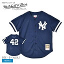 《アイテム名》ミッチェルアンドネス ユニフォーム MITCHELL ＆ NESS メンズ ABBF3110-NYY99MRINAVY《ブランドヒストリー》Mitchell ＆ Nessは、1904年にアメリカ・フィラデルフィア州の同市内において、レスラーかつテニスのチャンピオンだったフランク・P・ミッチェルと、スコットランド人ゴルファ−のチャールズ・M・ネスにより創設されました。高品質・高縫製技術をモットーに、現代でもNBA(バスケットボール)、MLB(野球)、NFL(アメフト)、NHL(アイスホッケー)、NCAA(大学スポーツ協会)、MLS(サッカー)のアメリカ4大スポーツを完全サポートし、多くの公式トレーニングウェアのライセンスウェアを取り扱っています。世界中に愛好家を抱え魅了し続けるヴィンテージジャージの老舗ブランドです。《アイテム説明》ミッチェルアンドネスより「MLB AUTHENTIC MARIANO RIVERA NEW YORK YANKEES 1999 BUTTON FRONT JERSEY」です。ワールドシリーズを制した2009年当時、ニューヨーク・ヤンキースのユニフォームを再現。マリアノ・リベラ選手モデル。高品質な造りで、フロントにチームロゴとバックには背番号が縫い付けられています。《カラー名/カラーコード/管理No.》ニューヨーク・ヤンキース/-/"23820202"こちらの商品は、並行輸入により海外から輸入しております。製造・入荷時期により、細かい仕様の変更がある場合がございます。上記を予めご理解の上、お買い求め下さいませ。関連ワード：ウエア トップス ベースボールジャージ ストリート オーセンティック ブランド カジュアル アメカジ スポーティ ロゴ 半袖 人気 メッシュdate 2022/07/26■関連ワード：10代 20代 30代 40代 50代 60代 70代 80代 おすすめ お父さん ギフト センスのいい パパ ユニーク 人気 使える 初任給 古希 喜ぶ 喜寿 変わった 夫 実用的 家族 彼女 彼氏 感謝 父の日 父娘 父子 父親 珍しい 義父 義理 贈り物 還暦Item SpecブランドMITCHELL ＆ NESS ミッチェルアンドネスアイテムユニフォームスタイルNoABBF3110-NYY99MRINAVY商品名MLB AUTHENTIC MARIANO RIVERA NEW YORK YANKEES 1999 BUTTON FRONT JERSEY性別メンズ原産国Vietnam 他素材ポリエステル 100％採寸単位(cm)身幅肩幅袖丈裄丈総丈S504320.54271M54472144.574L605023.548.576XL(2L)645425.552.578※上記サイズは、実際に同一の商品を採寸した結果です。商品によっては個体差がありますので誤差がでることが御座いますので参考目安としてご覧下さい。また、測定方法によっても誤差が生じますので、予めご了承ください。サイズについて詳しくはこちらをご覧下さい。当店では、スタジオでストロボを使用して撮影しております。商品画像はできる限り実物を再現するよう心掛けておりますが、ご利用のモニターや環境等により、実際の色見と異なる場合がございます。ご理解の上、ご購入いただけますようお願いいたします。