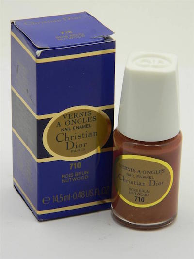 ディオール ヴェルニ ア オングル ネイルエナメル ポリッシュ 710 ナットウッド【Dior Vernis A Ongles Nail Enamel Polish 710 Nutwood】