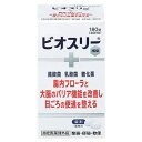 ※商品リニューアル等によりパッケージ及び容量等は変更となる場合があります。ご了承ください。【商品説明】ビオスリーは腸内フローラと大腸のバリア機能を改善することで、 日ごろの便通を整えます。 乳酸菌だけでなく、酪酸菌、糖化菌を加えた 3 種の活性菌を配合しています。 便秘や軟便にも、日ごろのおなかのケアにも使えます。のみやすい、やや甘みのある小型の錠剤です。【使用方法】次の量を食後に服用してください。成人（15歳以上）・・・1回量2錠、1日服用回数3回5歳以上15歳未満・・・1回量1錠、1日服用回数3回5歳未満・・・服用しないこと●用法・用量に関連する注意(1)小児に服用させる場合には、保護者の指導監督のもとに服用させてください。(2)用法・用量を厳守してください。【効果効能】整腸（便通を整える）、便秘、軟便、腹部膨満感【成分】6錠中酪酸菌・・・150mg（腸内フローラを改善するとともに大腸のバリア機能に必要な粘液の分泌を促すとされている酪酸を産生します。）ラクトミン（乳酸菌）・・・30mg（乳酸を産生して腸内フローラを改善するとともに、酪酸菌の増殖を助けます。）糖化菌・・・150mg（腸内有用菌である乳酸菌やビフィズス菌を増やします。）＜添加物＞ポリビニルアルコール（完全けん化物）、ポビドン、バレイショデンプン、乳糖水和物、ステアリン酸Mgを含有する。【製造国又は原産国】日本【法定製品カテゴリー】指定医薬部外品【発売元、販売元又は製造元】アリナミン製薬株式会社【広告文責】株式会社ザグザグ（086-207-6300）