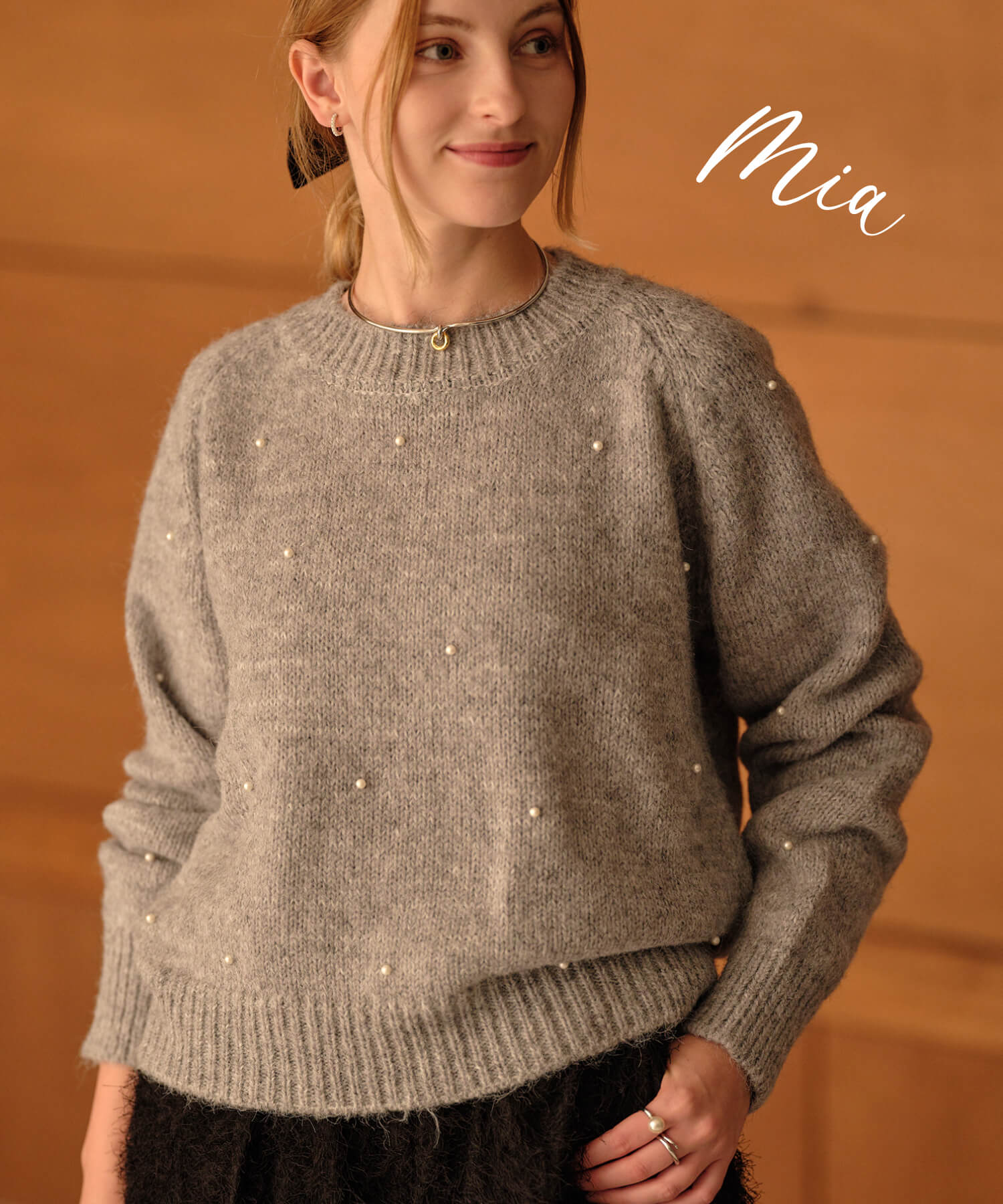 【MIA/ミア】クルーネックパールプルオーバー/ニット セーター レディース トップス 長袖 クルーネック リラックス 秋冬 パールのサムネイル