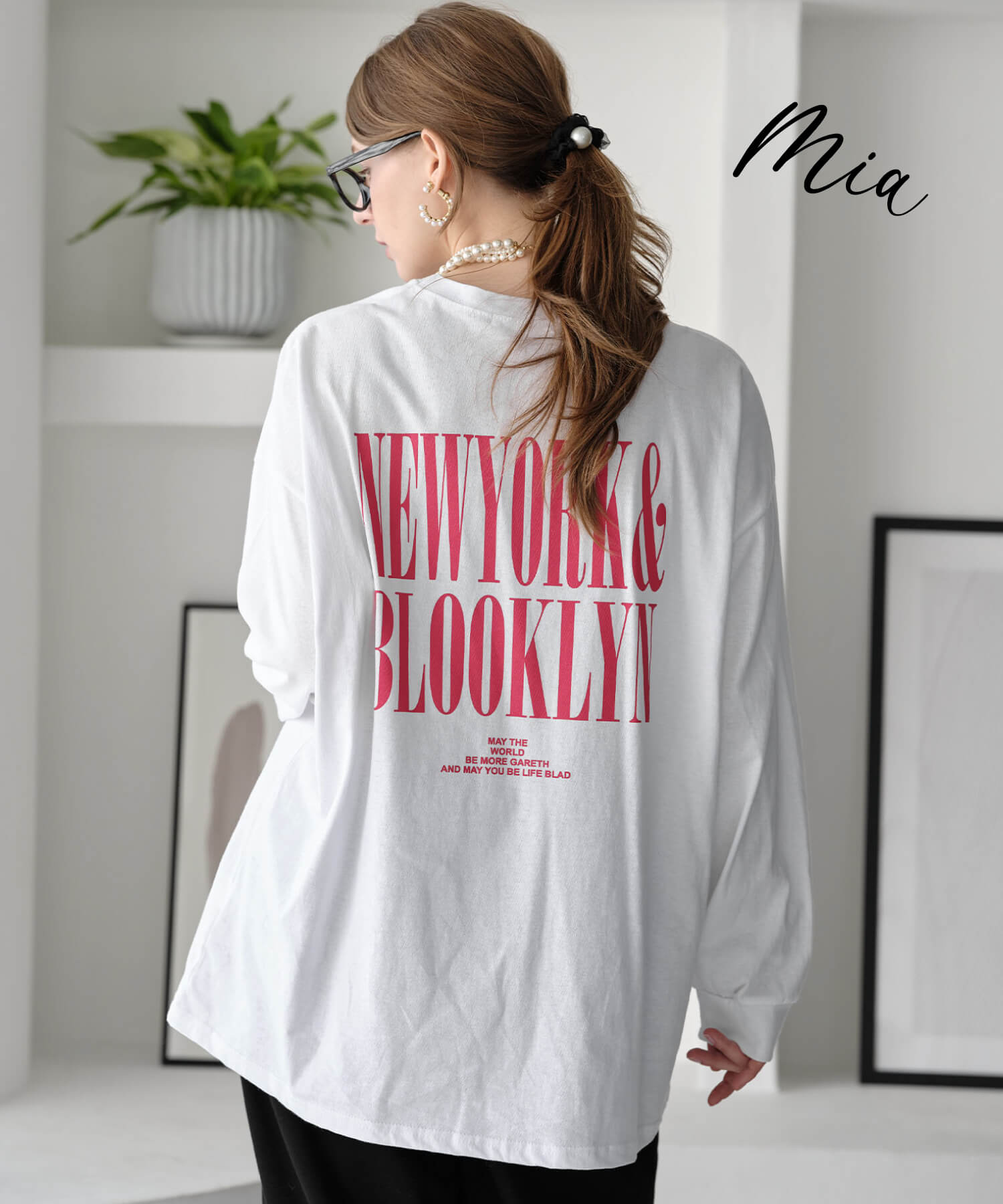 【MIA/ミア】バックプリントテキストPT・Tシャツ/レディース Tシャツ ロゴ ロゴT ロゴTシャツ ロンT クルーネック カジュアル きれいめ ゆったり 体型カバー 大きいサイズ 長袖 シンプルTシャツ バックプリント ★agのサムネイル