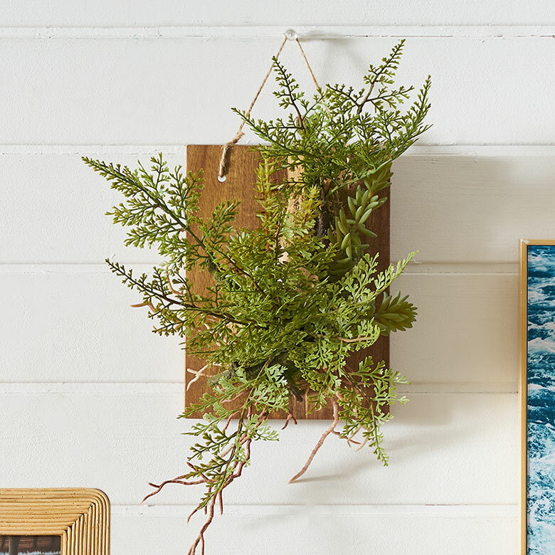 【最大2000円クーポン】 フェイクグリーン ウォールハンギング ファーン シダ アカシア 木製 ウォールアート ハンキング 吊り下げ 壁掛け アーティフィシャ...
