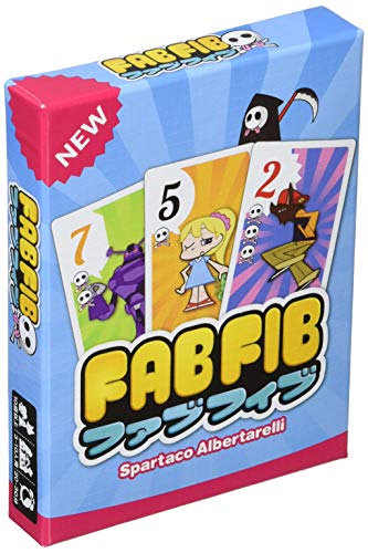 商品情報商品の説明説明 0~9 の数字の山札から、最初の一人が3枚カードを引いて自分だけ確認し、裏向きで左の人に渡します。この時、3枚の数字を大きい順に並べ、3ケタの数として言います(「752!」のように)。ポイントは、このときの数がウソでもよいということです。左の人は、数が本当だと思ったら受け取って見て、カードを3枚まで交換した後、更に左の人に渡します。ここで言う数は、さっき渡されたときに言われた数より大きくしなければいけません! カードが渡されていくたびに数はどんどんウソっぽくなっていきますが(「975!」のように)、意外と本当かもしれません。受け取る人が、言われた数をウソだと思ったら、ダウトを宣言し、そうしたらみんなでカードを確認します。数がウソだったら、渡そうとした人がマイナス点。実はホントだったら、ダウトを言った人がマイナス点です。こうして勝負を繰り返し行っていきます。簡単なルールで手軽に遊べますが、大胆なハッタリ合戦と大興奮の展開が楽しめます。 ()主な仕様 Fab Fibbr対象年齢 :10才以上