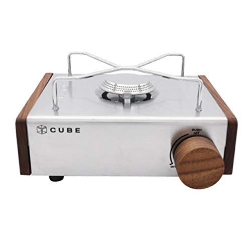 ◆商品名：コベアキューブ専用 木製パーツ3点セット KOVEA コベア 木製側板 側板2枚 ダイヤルキャップ カスタムパーツ オシャレ 高級 アウトドア キャンプ バーベキュー ガスコンロパーツ 【コベアキューブ本体別売】・コベアキューブ本体は別売りとなります。【コベアキューブ専用カスタムパーツ】 高級なアメリカンウォルナットの無垢材を使用。 一つ一つ職人が手掛けた高品質のハンドメイド製品です。 木製パーツ側板は、マグネットとクリップで止めることができ、ジャストフィットしてくれます。 又、取り外しも便利な為、解体してコンパクトにして持ち運びが便利。 ダイヤル部分は両面テープで簡単につけることができます。 無垢材使用のため、一つ一つ模様や若干の色目が違い、使えば使うほど味が出、愛着が湧いてきます♪