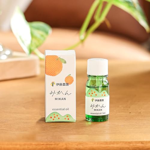 伊藤農園 エッセンシャルオイル ギフトセット 4種入りみかんの木ディフューザー付 アロマオイル 柑橘 国産 無添加リラックス 和歌山県産 減圧水蒸気蒸留法 精油...