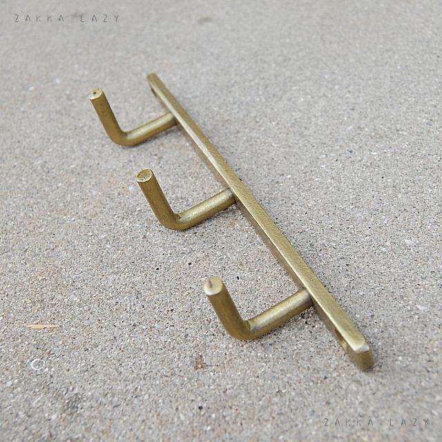 アイアンウォールフック3連 アンティークゴールド【コンパクト対応】再入荷 アイアン フック アンティーク シャビー ハンドメイド DIY ゴールド 金 フック 壁