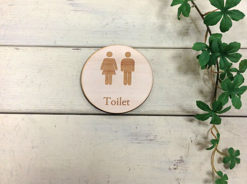 木製サインプレート toilet 男女 ラウンド トイレマーク トイレ TOILET ドアプレート サインボード サインプレート ネームプレート DOOR PLATE ウッドプレート ナチュラル ピクトサイン メール便対応可