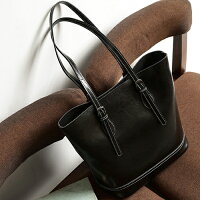 トートバッグ本革本革トートバッグレディース大容量A4A4サイズマザーズバッグ本革バッグレザートートバッグレディースバッグ鞄かばん肩掛け通勤仕事オシャレお洒落バッグバック秋冬
