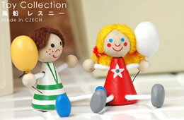 チェコからやってきた人形木製シッティングドール 【 風船レスニー 】