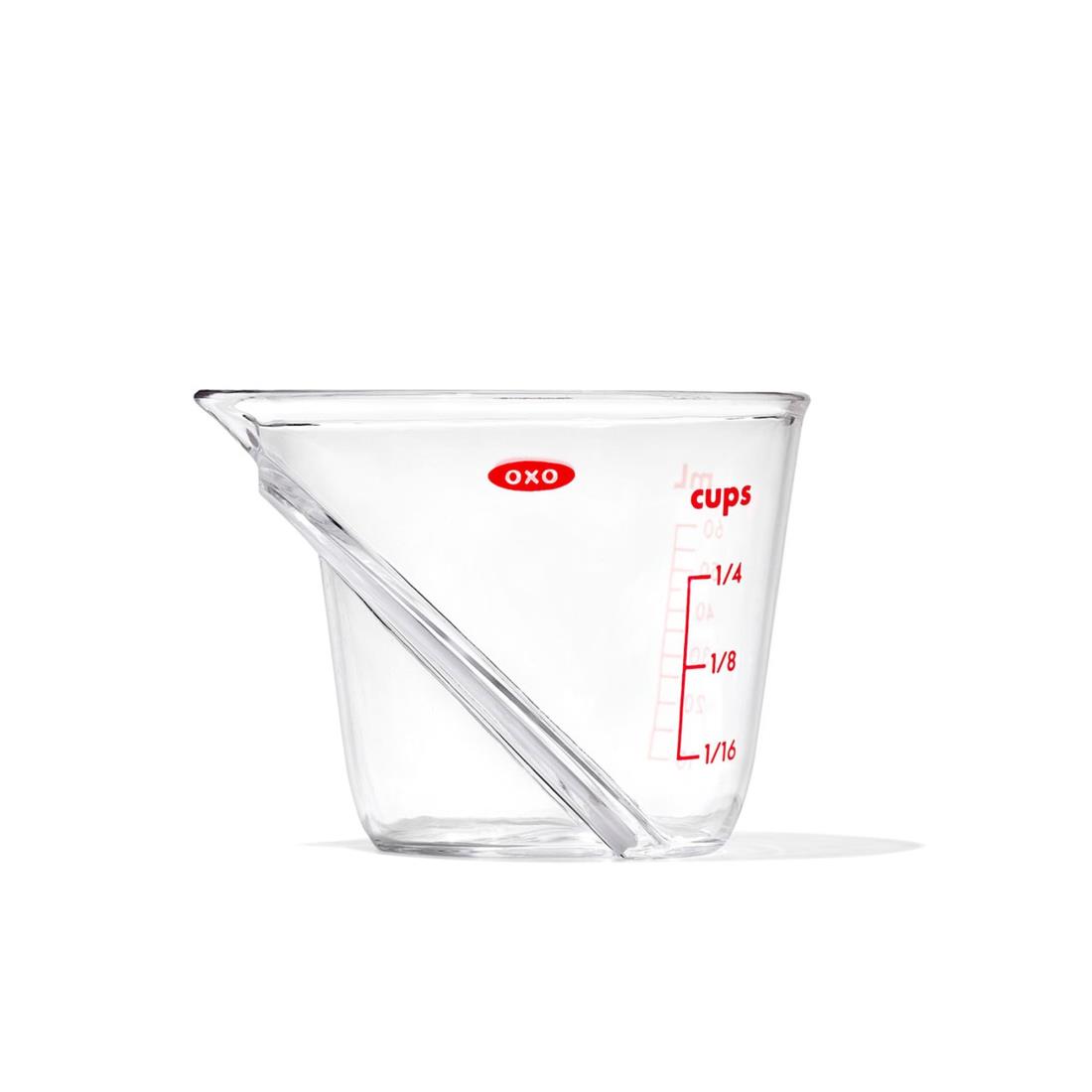 【お買い物マラソンP47倍★39ショップ限定2倍】OXO(オクソー) 計量カップ 新タイプ アングルドメジャーカップ ミニ 60ml 電子レンジ 食洗機 対応 耐熱 トライタン製