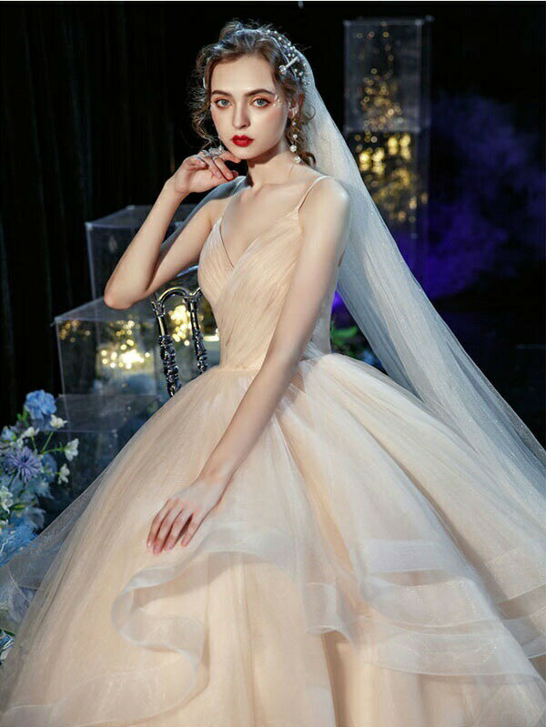 【送料無料】花嫁 ウェディングドレス Aライン キャミソール ビスチェ ペプラムスカート フリルスカート 白ドレス ワンピース プリンセス 結婚式 二次会 披露宴 前撮り 後撮り 撮影用 フォトウェディング 小さいサイズ ロング エレガント 優雅 シャンパン