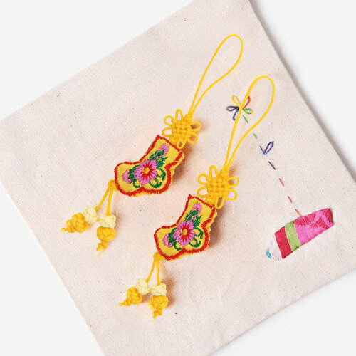 韓国 ハングル ポジャギ ギフト用 ポソン 福チュモニ ラベル タグ ラッピング 用品 お返し お菓子 雑貨 可愛い おしゃれ ギフト お祝い ノリゲ イエロー