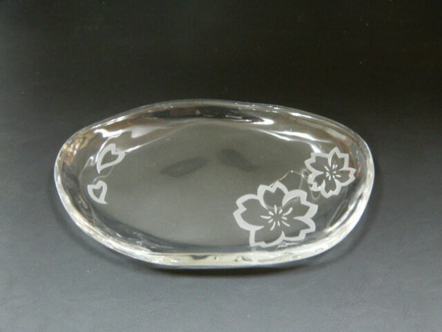 ミニトレイ ガラス 楕円形約147x94xH16さくら