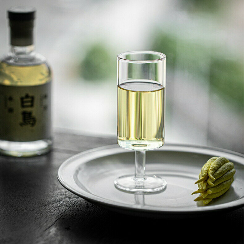 美しい脚付グラス ゴブレット 110ml 耐熱ガラス ワイングラス ブランデーグラス シャンパングラス ティーカップ ティーグラス カクテルグラス 電子レンジOK ペアセット 贈り物 記念日 【送料無料】