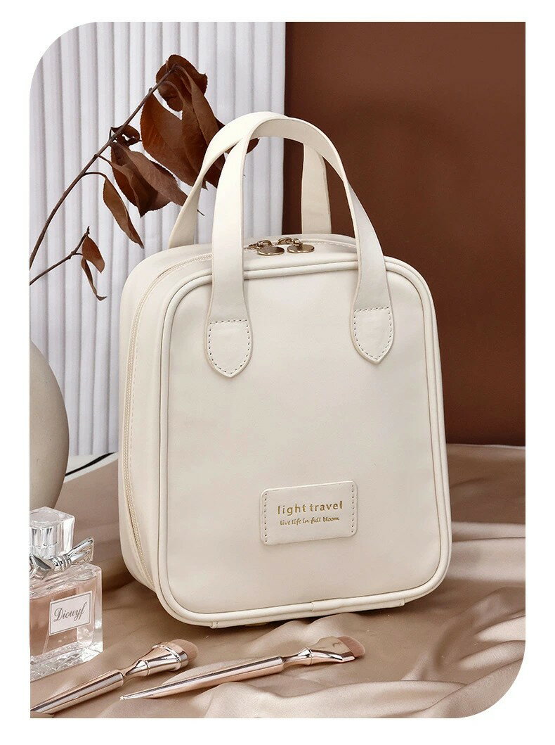 メイクボックス 大容量 コスメボックス 収納 おしゃれ メイク 化粧箱 コンパクト 化粧ポーチ メイクポーチ 美容 ミニドレッサー 化粧台 仕切り付き 洗面所収納 安い トレンケース メイク収納ケース 用品 スライドトレー 強化ガラス製