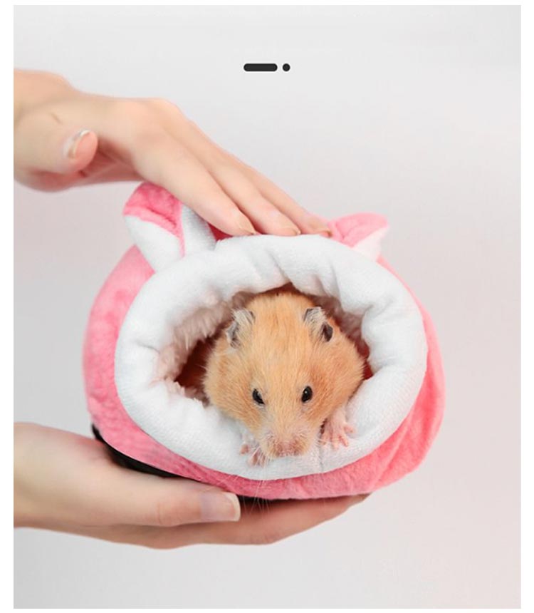 ハムスター 小動物 ハウス ペットクッション アニマル もこもこ 暖かい 中敷き付 秋冬 洗濯可能 寝袋 防寒 可愛い 寒さ対策 遊び場 写真撮影 ペット用品 送料無料 隠れ家 小型ペット ふわふわ