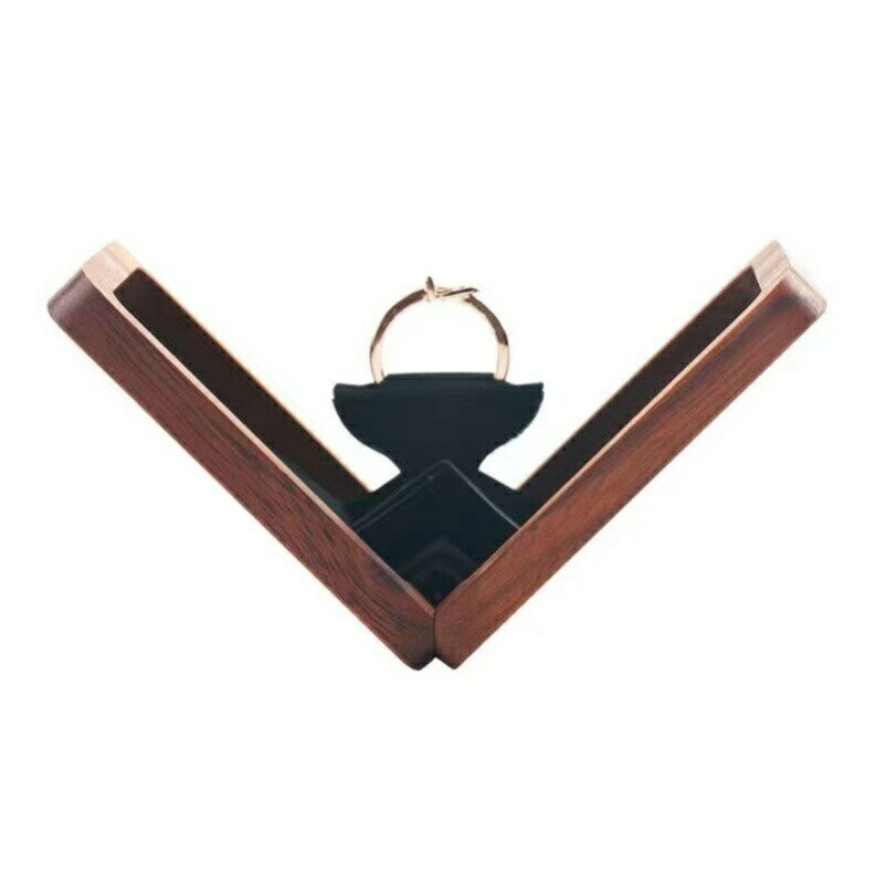 手作りの木製回転リングボックス マグネット開閉リング収納ケース プロポーズ、婚約、結婚式用のポータブルリングホルダー (ブラックウ