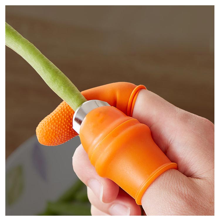 親指カッター 指サック型カッター ピーラー 野菜皮むき 指先包丁 園芸 収穫ナイフ 切れ味抜群 キッチン..