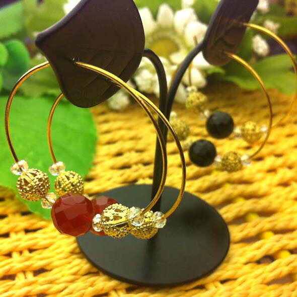 【500円均一】レッドメノウ オニキス8mm玉&ビーズ リングピアス