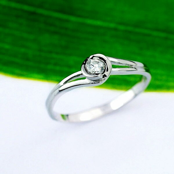 大好評の、キュービックジルコニア特集アイテムにリクエストの多かった、オールシルバーアイテムが仲間入りしました！アクセサリーの基本ともいえるシルバーアイテムはどんなコーディネートにも、合わせられ普段着でもなにげに使える、便利アクセ★ キラキラ...