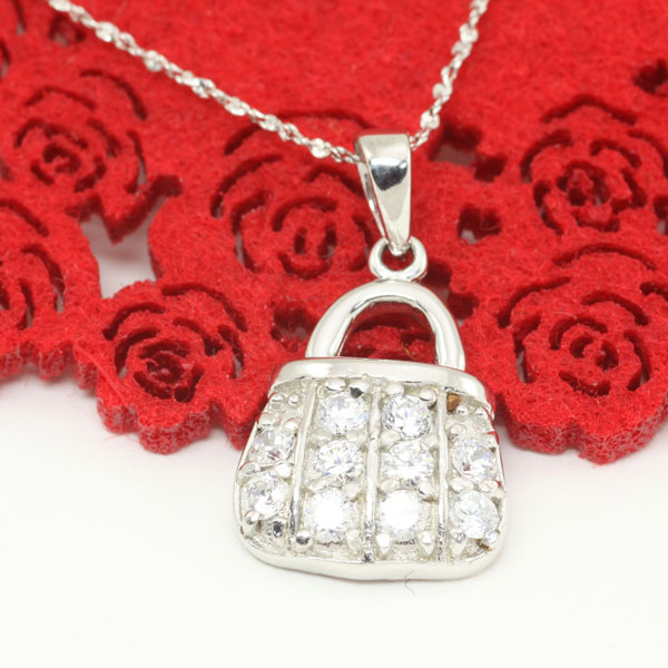 Rakuten - ジルコニア・シルバーペンダント【シルバー ペンダント 首飾り SILVER Necklace】【ネコポス便送料無料】【シルバー925チェーン付き】