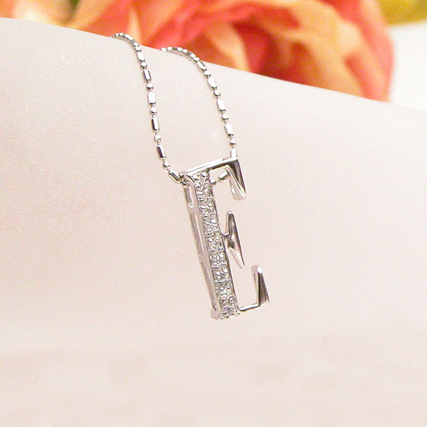 Rakuten - 英文字・ジルコニア・シルバーペンダント【シルバー ペンダント 首飾り SILVER Necklace】【メール便送料無料】【シルバー925チェーン付き】