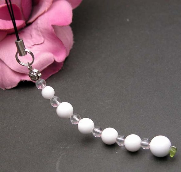 マザー・オブ・パール&水晶【パワーストーン・オーダーメイド携帯ストラップ 】