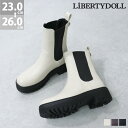 【ショップ名】ジールマーケット 楽天市場店 ブランド LiBERTYDOLL リバティードール 品番/デザイン 154-9086 カラー ブラックダークブラウンアイボリー サイズ 23.0cm(EU36) 23.5cm(EU37) 24.0cm(EU38) 24.5cm(EU39) 25.0cm(EU40) 25.5cm(EU41) 26.0cm(EU42) ワイズ：2E（EE）相当 ヒール：約5.0cm 素材 アッパー：合成皮革 ソール：合成底 生産国 中国 商品説明 【LiBERTYDOLL リバティドール】のサイドゴアブーツ。 カジュアルライクに履ける美シルエットなボリュームブーツ。 両側がゴムとなっているサイドゴア仕様で脱ぎ履きがぐっとスムーズに。 また、細身のデザインながら締め付け感の軽減もうれしいポイント。 ライニング(内側)はさらりとした素材を使用し、足あたりがよく快適な履き心地です。 クッション性のあるインソールが足全体にフィット。足への負担が少なく長時間履いていても疲れにくいのも魅力です。 軽量で合わせやすいデザインなので、普段使いはもちろんお出かけなど幅広いシーンで活躍する万能アイテムです。 特徴 ブーツ サイドゴアブーツ ミドルブーツ ショートブーツ チェルシーブーツ ラウンドトゥ 軽量 ショート丈 ミドル丈 厚底 ローヒール タンクソール ボリュームソール 太ヒール 美脚 暖かい あったかい 防寒 フェミニン ガーリー カジュアル シンプル おしゃれ かわいい 可愛い 上品 大人 きれいめ コンサバ デザイン ファッション 通勤 通学 お出かけ 旅行 デート 歩きやすい 履きやすい 合成皮革 合皮 PUレザー 婦人靴 靴 女子 女性用 女性 レディース レディス レディースシューズ LiBERTYDOLL リバティードール 黒 ブラック 茶 ダークブラウン アイボリー 5cmヒール 23cm 23.5cm 24cm 24.5cm 25cm 25.5cm 26cm ★予めご了承ください★ ・生産時期によって仕様や色味が若干異なる場合もございます。 メーカー希望小売価格はメーカーサイトに基づいて掲載していますDETAIL COLOR VARIATION スタッフが試着してみました！スタッフレビューを見る＞＞＞