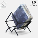 ■品名 LP STAND ■ブランド SIKAKU ■サイズ W30cm×D31cm×H35cm ■素材 クロカワ鉄 ■生産 日本 ■備考 クロカワ鉄を使用した商品は、素材がもつ本来の風合いを活かして手作業で仕上げております。そのため、溶接跡や傷、サビなどをあえて残しております。また使用しているうちに酸化しサビが発生します。 経年変化によるサビや劣化も素材のもつ表情として考えております。 大量製品では生まれない良い意味でラフな表情を大切にしているため、1つ1つを手作業で仕上げています。そのため多少のサイズ誤差がある場合がありますが予めご了承ください。 ■備考 シンプルな形状でレコードや本が立て掛けられる鉄製スタンド。 全てクロカワ鉄で製作され、シンプルな構造ですが幾何学なデザインが特徴的な仕上がりとなっています。 幅は30cmとなっており、LP(レコード)なら50枚ほど収納可能。 V字型デザインは見た目の良さもあり、レコードとレコードを探しやすい形状になっています。 またシンプルな形状ですので、雑誌や本などを置いておくブックスタンドしても使用できます。 クロカワと呼ばれる鉄材が作られる過程で自然にできる青黒い被膜がついた状態のまま使用しています使い込むほどに表情が変わっていく過程もお楽しみください。 お気に入りのLPをオブジェのように飾ることが出来ます。&nbsp; シンプルな形状でレコードや本が立て掛けられる鉄製スタンド。 全てクロカワ鉄で製作され、シンプルな構造ですが幾何学なデザインが特徴的な仕上がりとなっています。 幅は30cmとなっており、LP(レコード)なら50枚ほど収納可能。 V字型デザインは見た目の良さだけじゃなく、LPを置いた時に上部に四隅が 上にきますのでレコードを探しやすい形状になっています。 またシンプルな形状ですので、雑誌や本などを置いておくブックスタンドしても使用できます。 クロカワと呼ばれる鉄材が作られる過程で自然にできる青黒い被膜がついた状態のまま使用しています使い込むほどに表情が変わっていく過程もお楽しみください。 &nbsp; V字型デザインは見た目の良さだけじゃなく、LPを置いた時に上部に四隅が 上にきますのでレコードを探しやすい形状になっています。 本体幅は30cmとなっておりLP(レコード)なら50枚ほど収納可能。 シンプルな形状でLP意外にも雑誌や本などを置いておく ブックスタンドしても使用できます。 ただストッパーなどはございませんので、置く量が少ないと多少安定感に欠けます。 角パイプを幾何学なデザインで仕上げてあります。 上から クロカワ鉄らしいムラ感のある無骨なブラック クロカワと呼ばれる鉄材が作られる過程で自然にできる青黒い被膜がついた 状態のまま使用し鉄が本来もつ素材感のままですので、 傷、製作過程の溶接跡などの処理は怪我がない程度の処理しかしておりません。 予めご了承ください。 設置面にはクッション材などもなく角パイプのままとなっております。 その為、設置面が傷つく場合がございますので 棚などが傷つかないようにお気をつけください。 女性が並ぶとこれぐらいのサイズです。 W30cm×D31cm×H35cm &nbsp; &nbsp; &nbsp; &nbsp; 商品名 LP STAND ブランド SIKAKU サイズ W30cm×D31cm×H35cm 素材 クロカワ鉄 生産 日本 備考 クロカワ鉄を使用した商品は、素材がもつ本来の風合いを活かして手作業で仕上げております。そのため、溶接跡や傷、サビなどをあえて残しております。また使用しているうちに酸化しサビが発生します。 経年変化によるサビや劣化も素材のもつ表情として考えております。 大量製品では生まれない良い意味でラフな表情を大切にしているため、1つ1つを手作業で仕上げています。そのため多少のサイズ誤差がある場合がありますが予めご了承ください。 ※設置面にはクッション材などもなく角パイプのままとなっております。 その為、設置面が傷つく場合がございますので棚などが傷つかないようにお気をつけください。 説明 シンプルな形状でレコードや本が立て掛けられる鉄製スタンド。 全てクロカワ鉄で製作され、シンプルな構造ですが幾何学なデザインが特徴的な仕上がりとなっています。 幅は30cmとなっており、LP(レコード)なら50枚ほど収納可能。 またシンプルな形状ですので、雑誌や本などを置いておくブックスタンドしても使用できます。 クロカワと呼ばれる鉄材が作られる過程で自然にできる青黒い被膜がついた状態のまま使用しています使い込むほどに表情が変わっていく過程もお楽しみください。 お気に入りのLPをオブジェのように飾ることが出来ます。