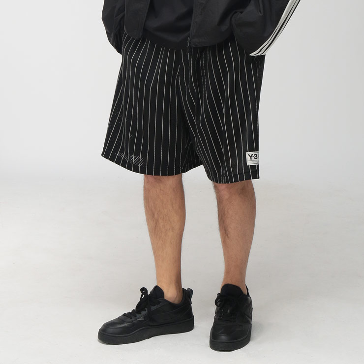 ワイスリー Y-3 メンズ ショートパンツ メッシュ ストライプ ショーツ MESH PINSTRIPE Y3KQ9829 ブランド ボトムス パンツ スポーツ 春 夏
