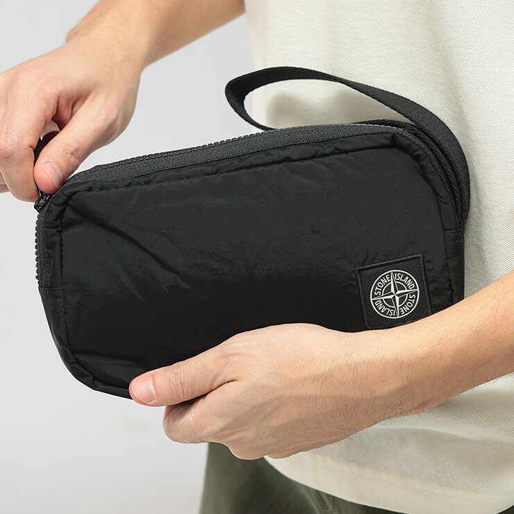 樂天商城 - ストーンアイランド STONE ISLAND メンズ ハンドバッグ コーテッドナイロン ジップ バッグ SI9200013S0251 ブランド 鞄 コンパクト ミニバッグ ストラップ sale_5_a