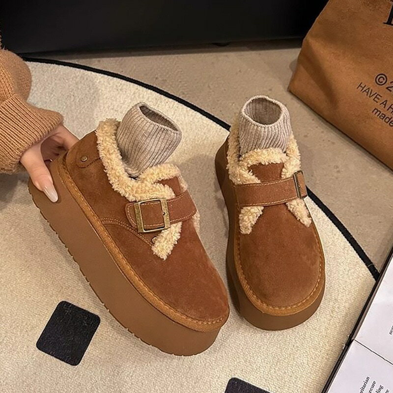 国境を越えた雪地靴の女性は冬の新型ネット赤の厚いパン靴を履いて冬にはベルベット保温ブランコ靴綿靴..